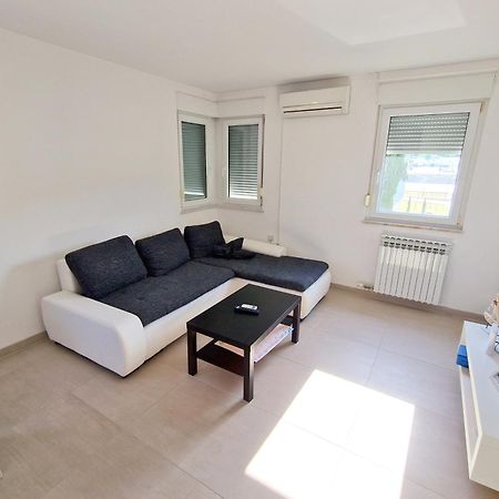 Apartments Vedran Punat Eksteriør billede